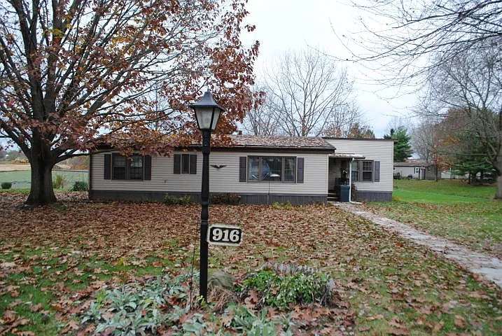 916 Krista Ct photo 1