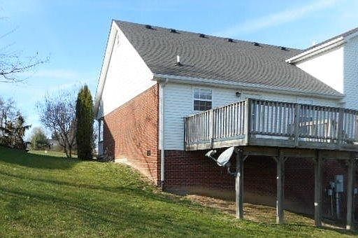4th image of 209 General Cleburn Dr