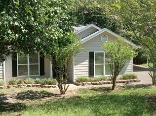 9 Mann St, Phenix City, AL 36869