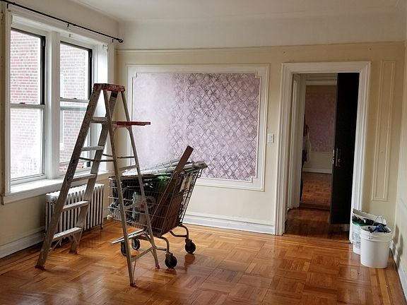 5th image of 2410 Kings Hwy APT 4D