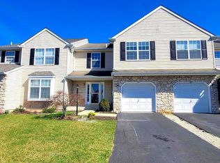 1275 Stonegate Cir, Lansdale, PA 19446