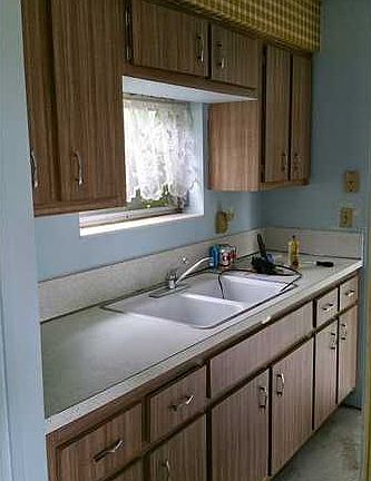 4th image of 9211 SW 49th Pl