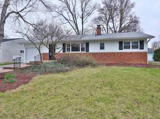 393 Franklin Ct, Columbus, OH 43085
