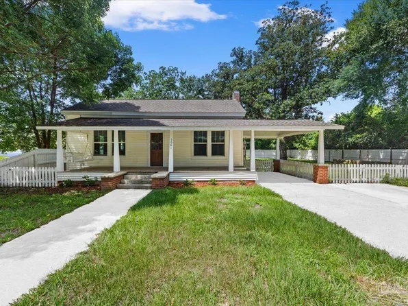 5061 Combs St, Milton, FL 32570