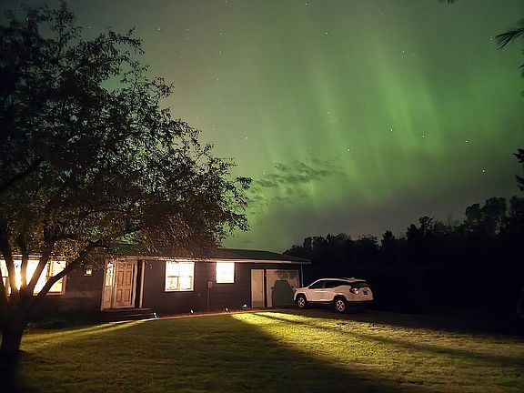 3rd image of 35449 Tapiola Rd