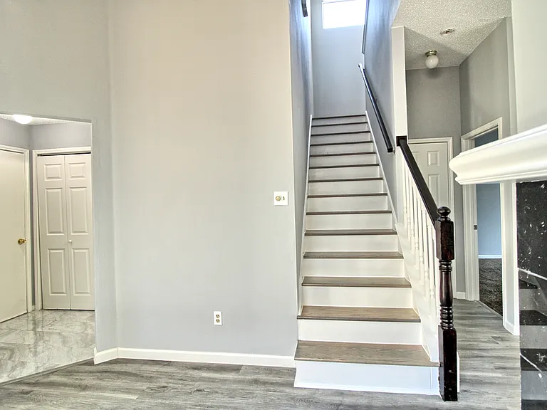 6418 Wildhaven Dr — Photo 25