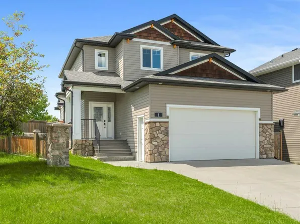 1 E Cole Way, Sylvan Lake, AB T4S 0L6