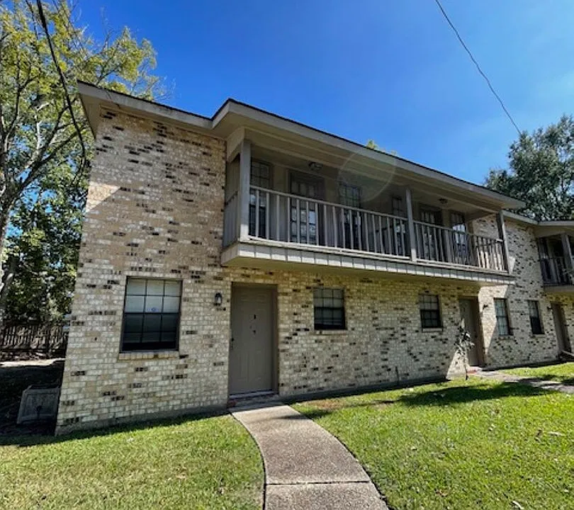 14020 Tiger Bend Rd