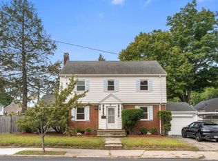 188 Corey St, West Roxbury, MA 02132