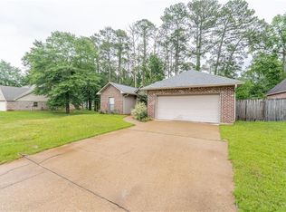 4802 Paradise Point Dr, Ball, LA 71405