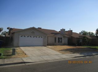 1262 La Jolla Way, Madera, CA