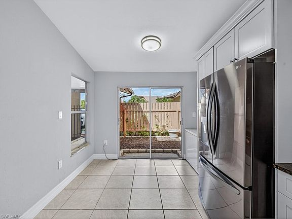 4th image of 6441 Royal Woods DR