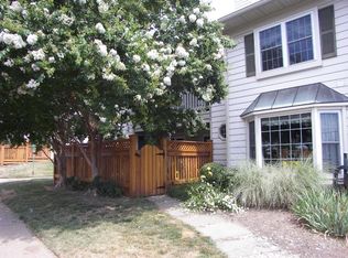 6080A Essex House Sq, Alexandria, VA 22310