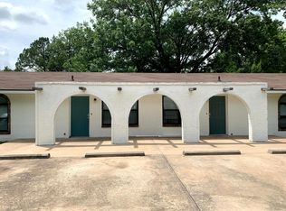 1018 SE Benton St, Bentonville, AR 72712