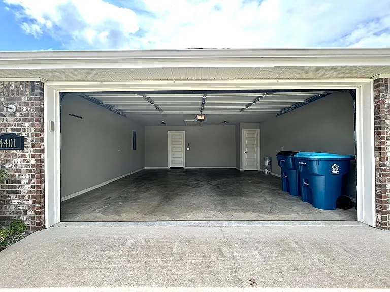 4401 SW Cornerstone Rd — Photo 37