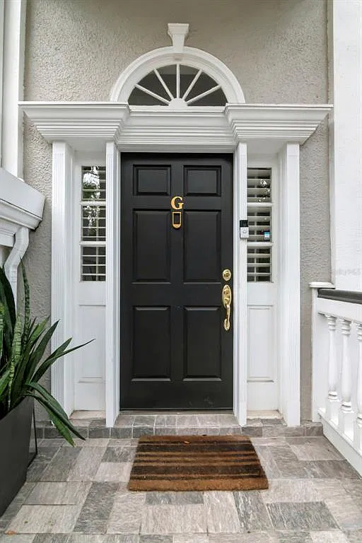 3 bed, 3.5 bath, 2807 sqft, $7,500 — Photo 4
