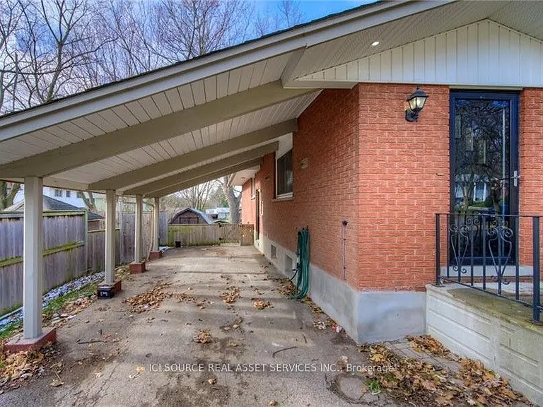 199 Dixie Cres — Photo 22