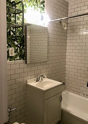 Rented by SP Brokerage Inc | media 24