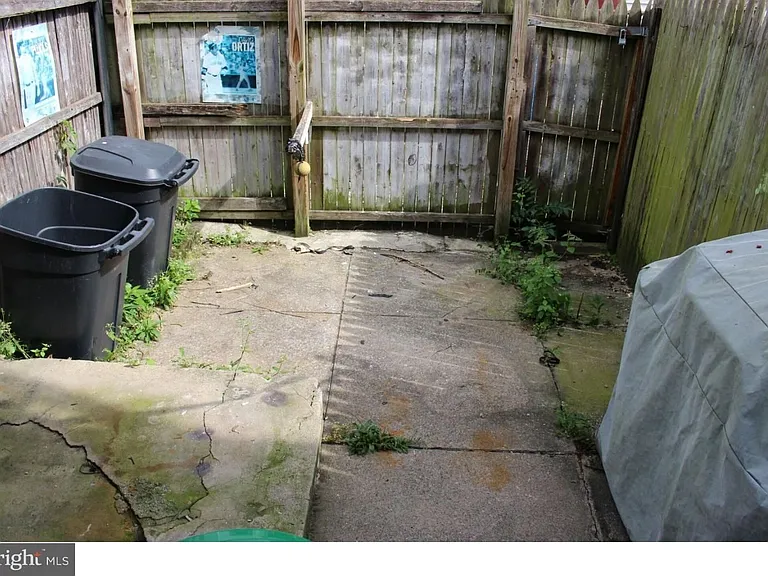 605 Eisenbrown St — Photo 19