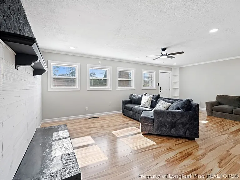 804 Rodie Ave — Photo 10