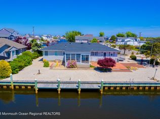 686 Bermuda Dr, Toms River, NJ