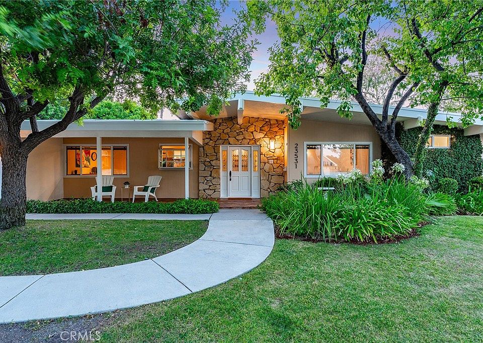 1st image of 23531 Ladrillo St