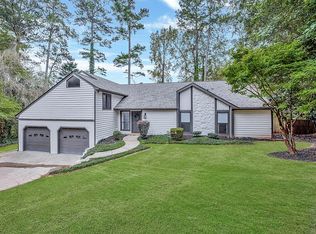 1080 Lake Dr, Roswell, GA 30075