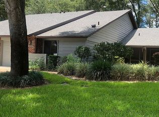 943 Village Green Rd, Deland, FL 32720