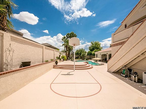 3rd image of 2164 Rudolph Dr