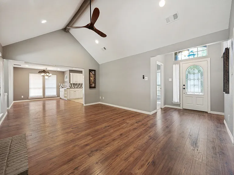 3317 Hazlewood Ct — Photo 7