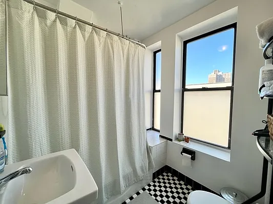 Rented by Best Apartments North Inc | media 4