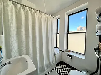 Rented by Best Apartments North Inc