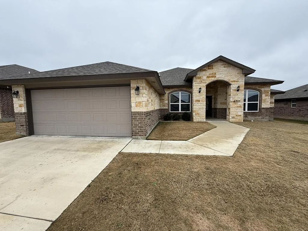 8301 Grayson Trl — Photo 2