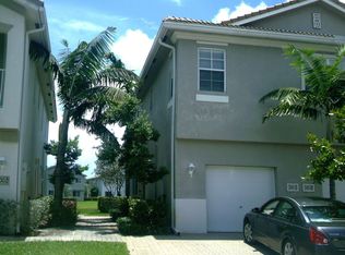 3012 Laurel Ridge Cir, Riviera Beach, FL 33404