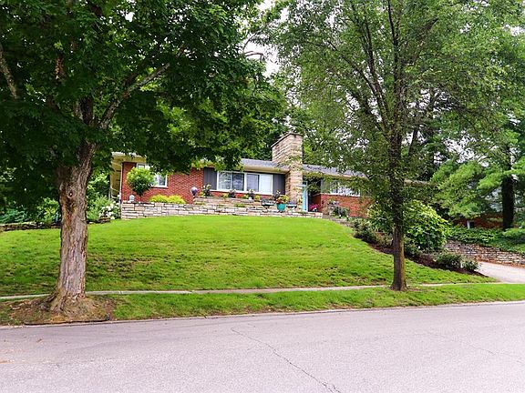 2nd image of 1401 Holman View Dr