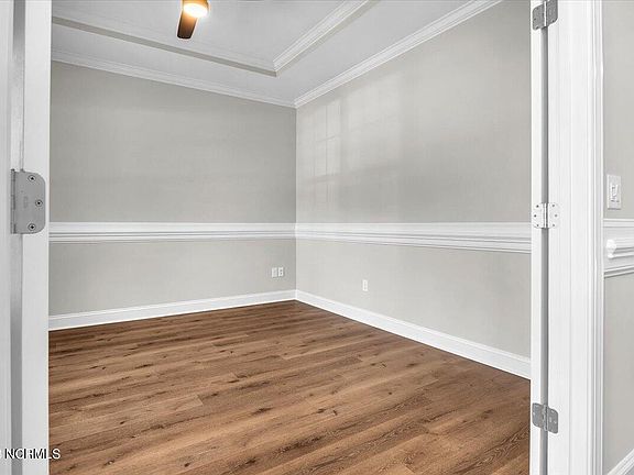 5th image of 576 Hearthside Drive SE