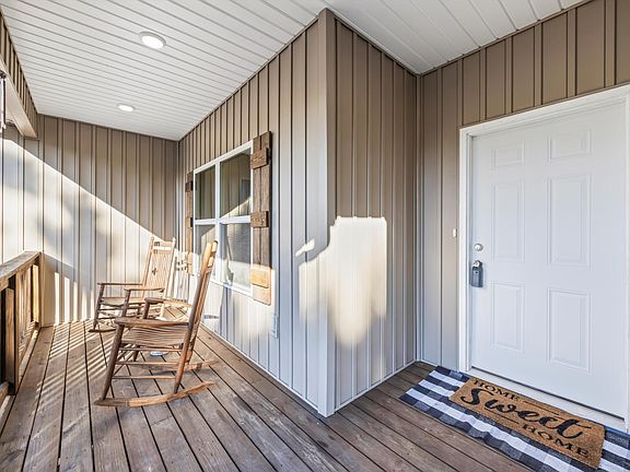 2nd image of 1717 Norton Bridge Rd