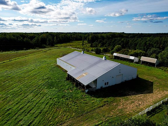 5th image of Gunn Rd
