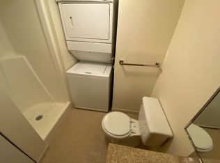 318 Franklin St #6, Cambridge, MA 02139