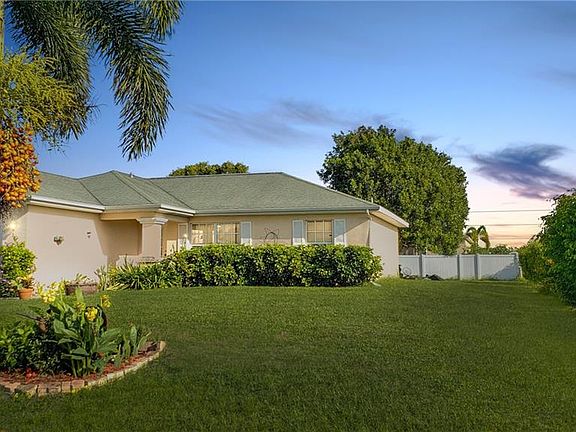 4th image of 1413 NW 10th Ter