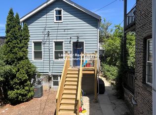 2122 W 21st St, Chicago, IL 60608