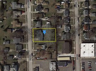 25120 Rose St, Roseville, MI 48066