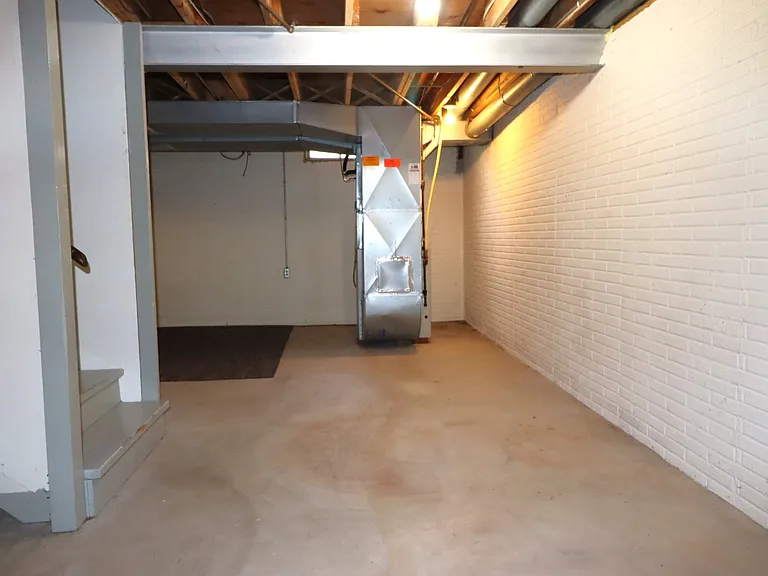 926 E Northwood Dr — Photo 14