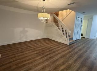 8953 NW 23rd St, Pompano Beach, FL 33065