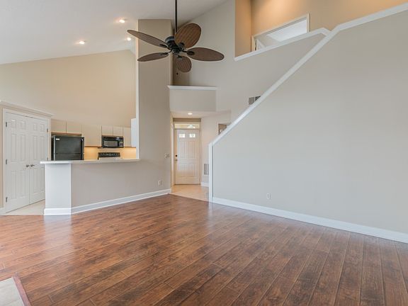 5th image of 1550 Farrindon Cir
