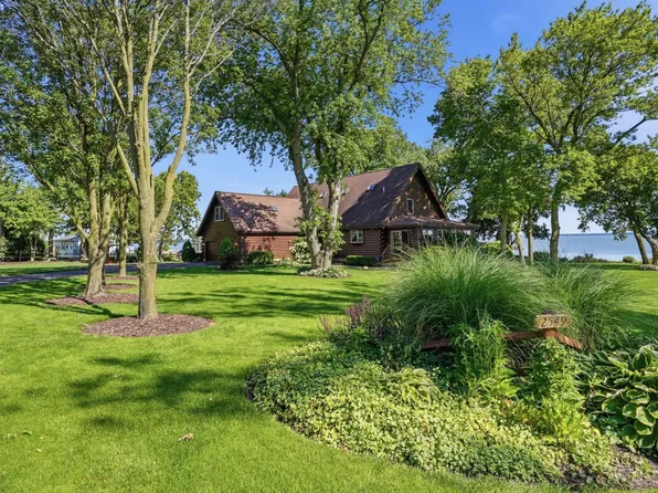 2549 Knobhill Dr, Lakeside Marblehead, OH 43440