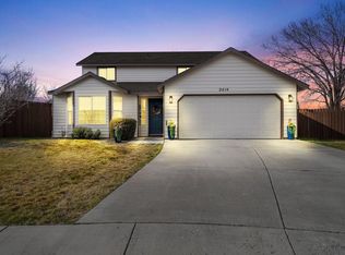 2414 S Quincy Ct, Kennewick, WA 99337