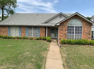 1417 Quail Crest Dr, Garland, TX 75040