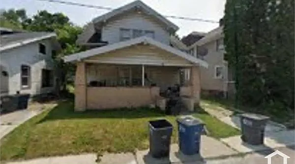 535 Winfield Rd — Photo 1