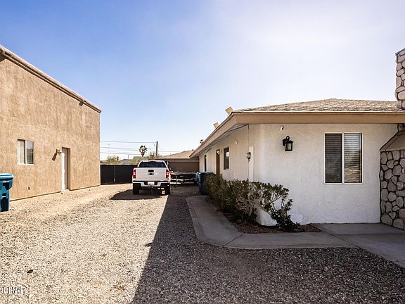 4th image of 3030 Caravelle Dr